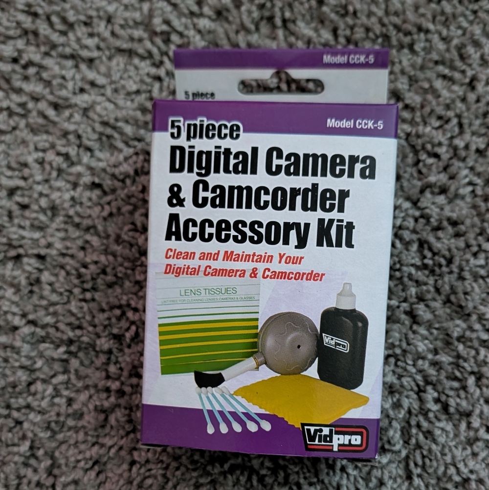 Vidpro Digital Camera & Camcorder Cleaning Accessory Kit